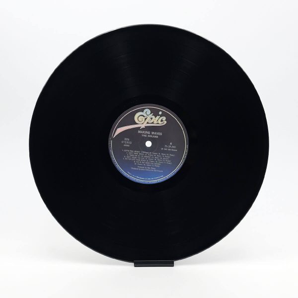 The Nolans – Making Waves